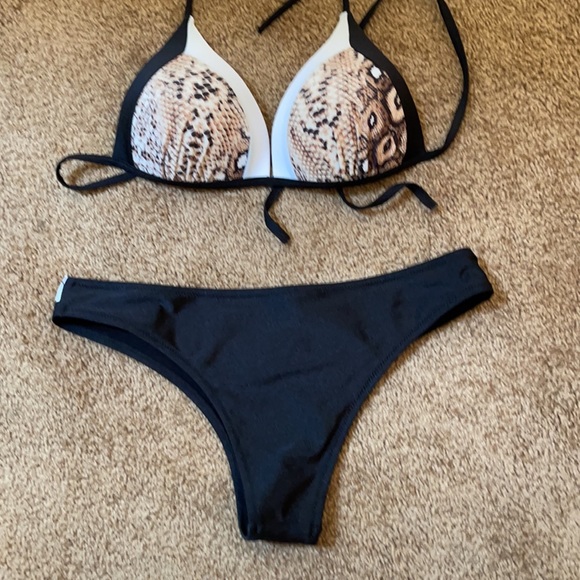 Swimsuit - Picture 2 of 2